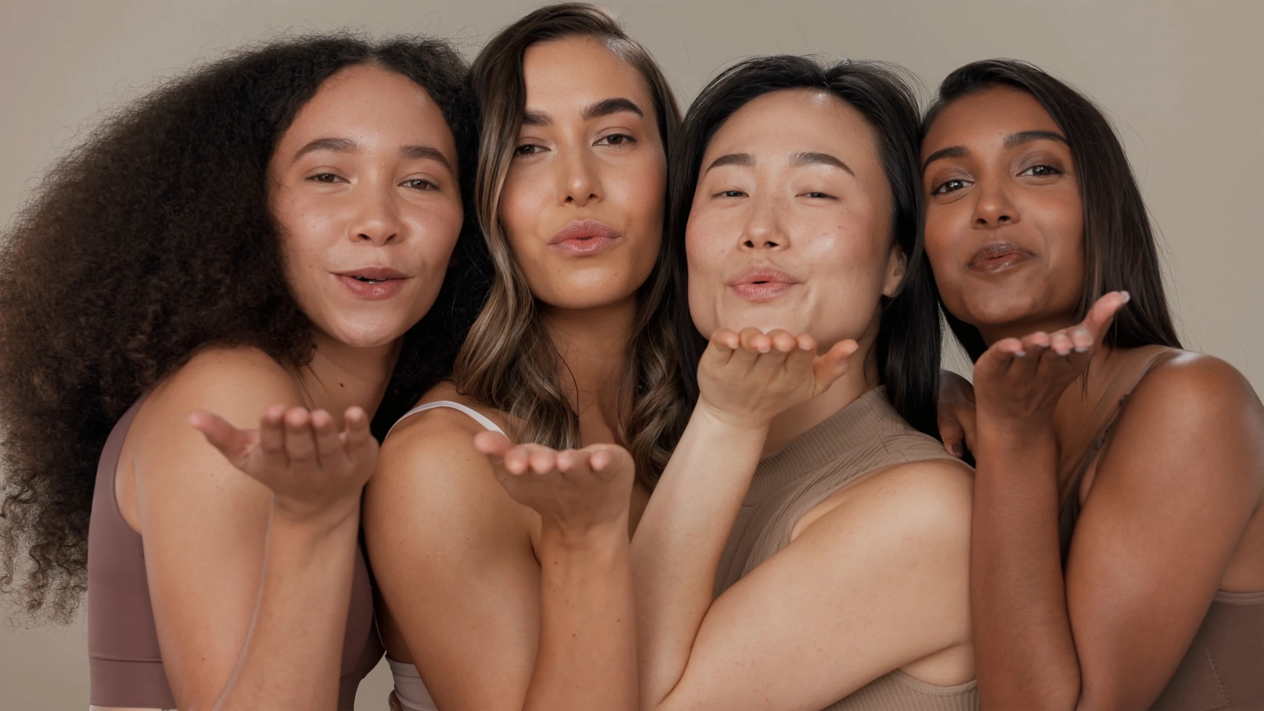 Recenze a hodnocení klientek SkinArth Studia Praha